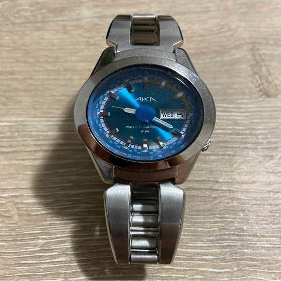 SEIKO ALBA AKA V743-5A10 Quartz Men's (Needs Servicing/New Batteries Needed) - Picture 3 of 9